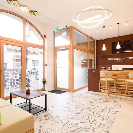 Hotel Urban Baia Mare Ngoại thất bức ảnh
