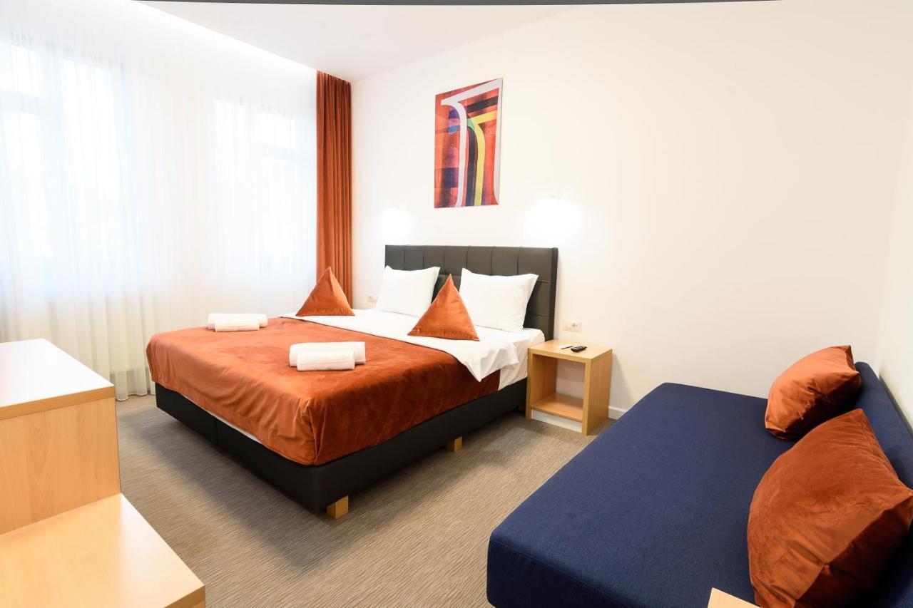 Hotel Urban Baia Mare Ngoại thất bức ảnh