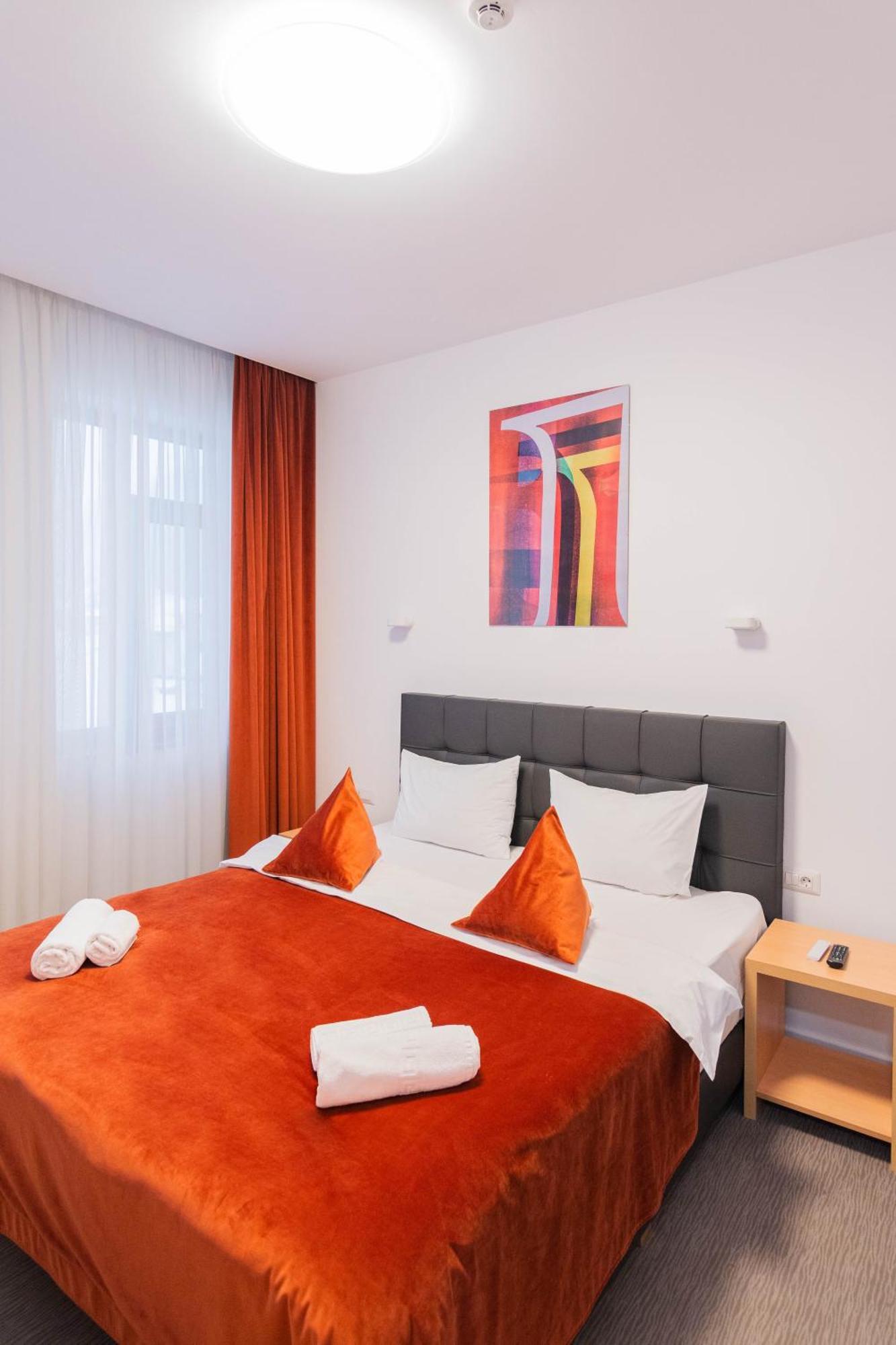 Hotel Urban Baia Mare Ngoại thất bức ảnh