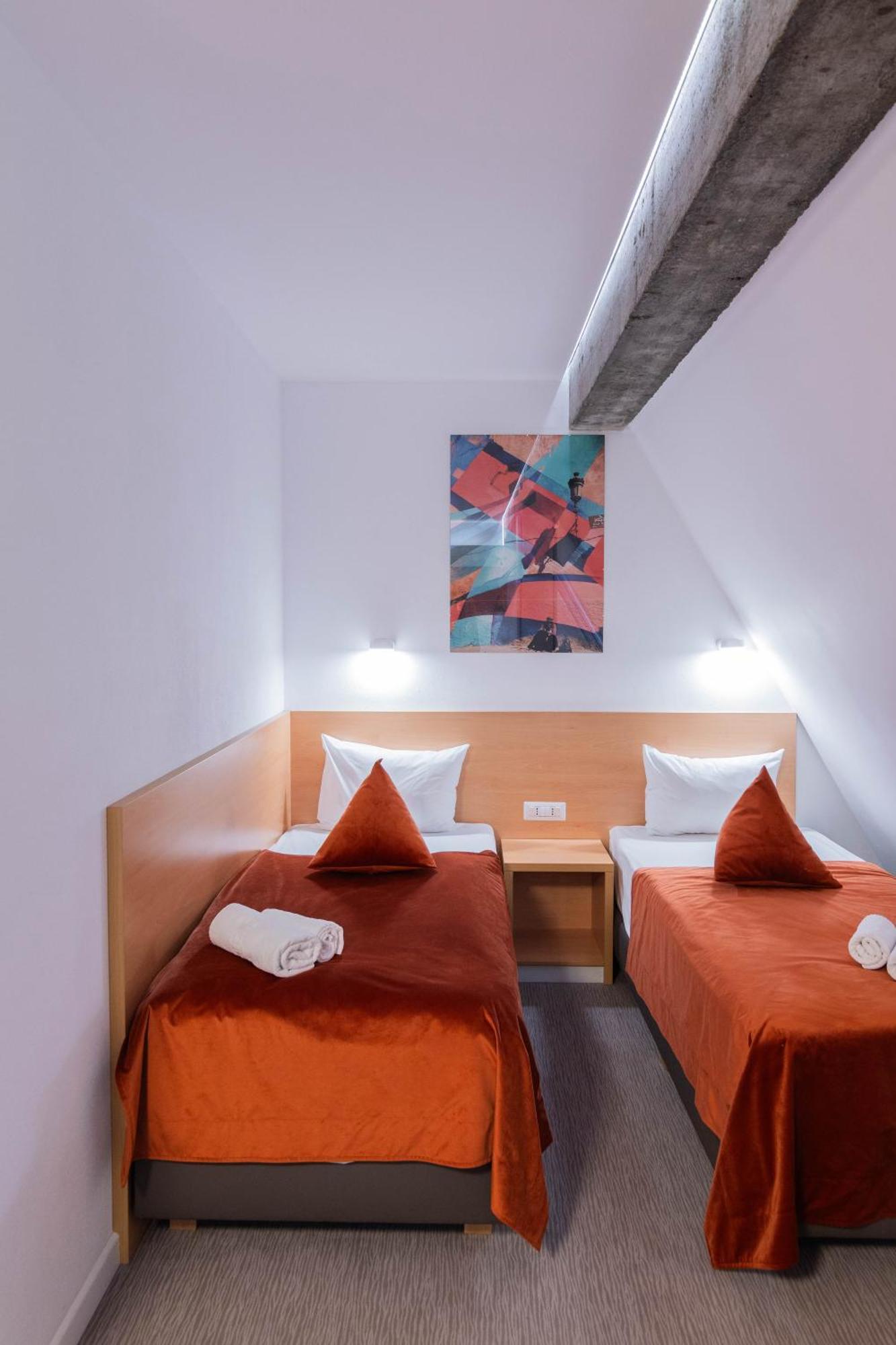 Hotel Urban Baia Mare Ngoại thất bức ảnh