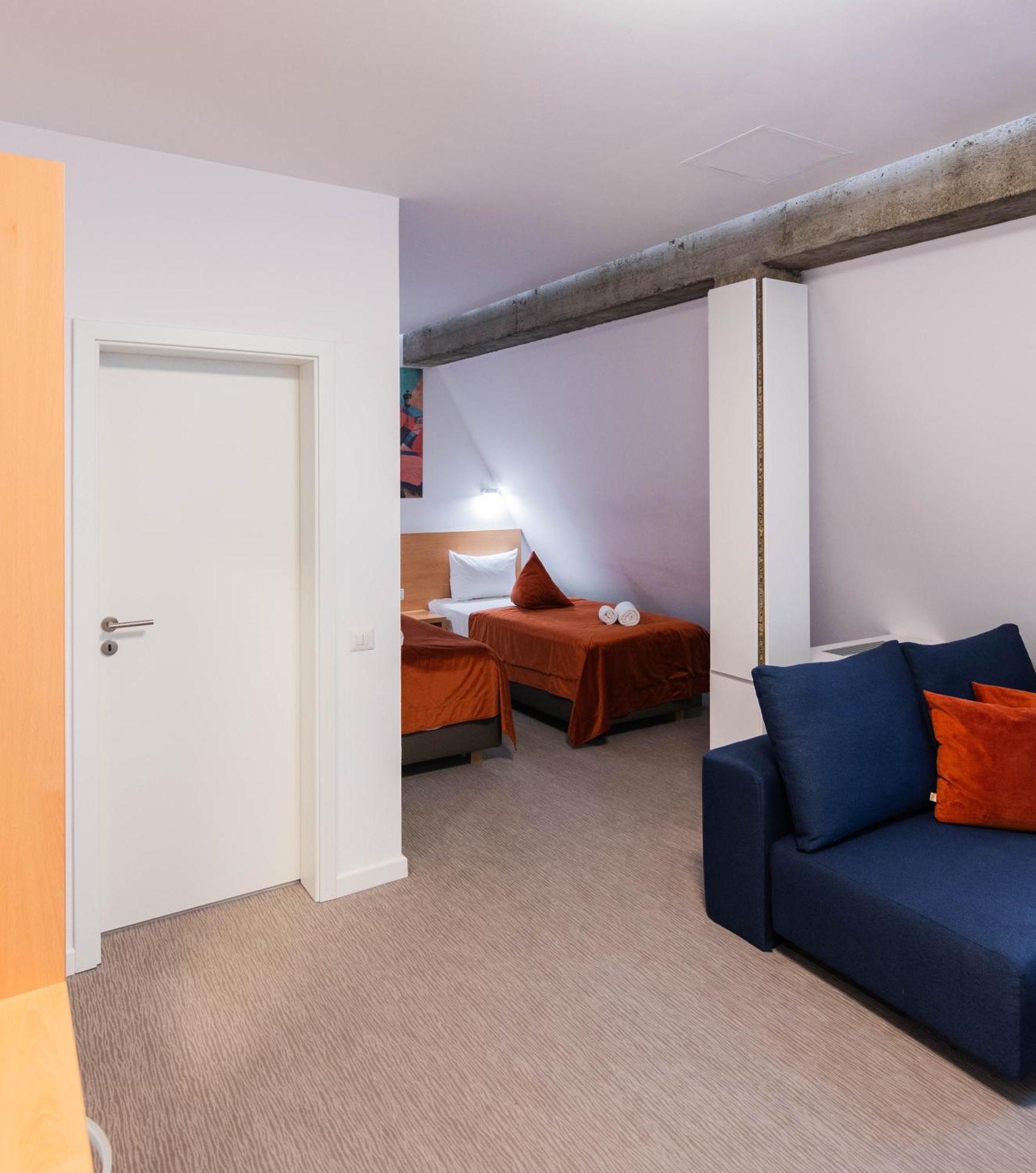 Hotel Urban Baia Mare Ngoại thất bức ảnh