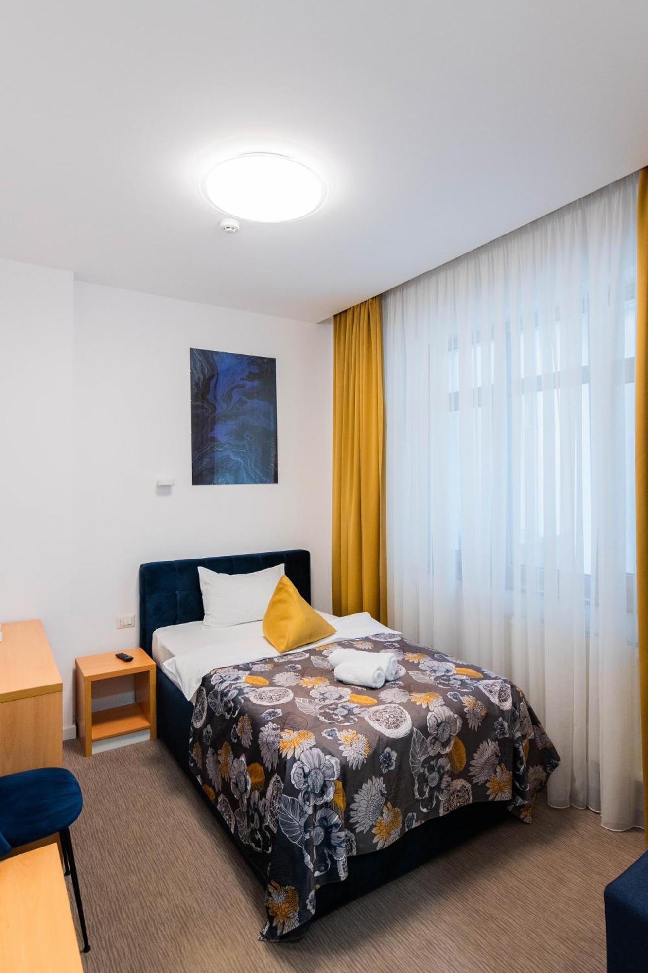 Hotel Urban Baia Mare Ngoại thất bức ảnh