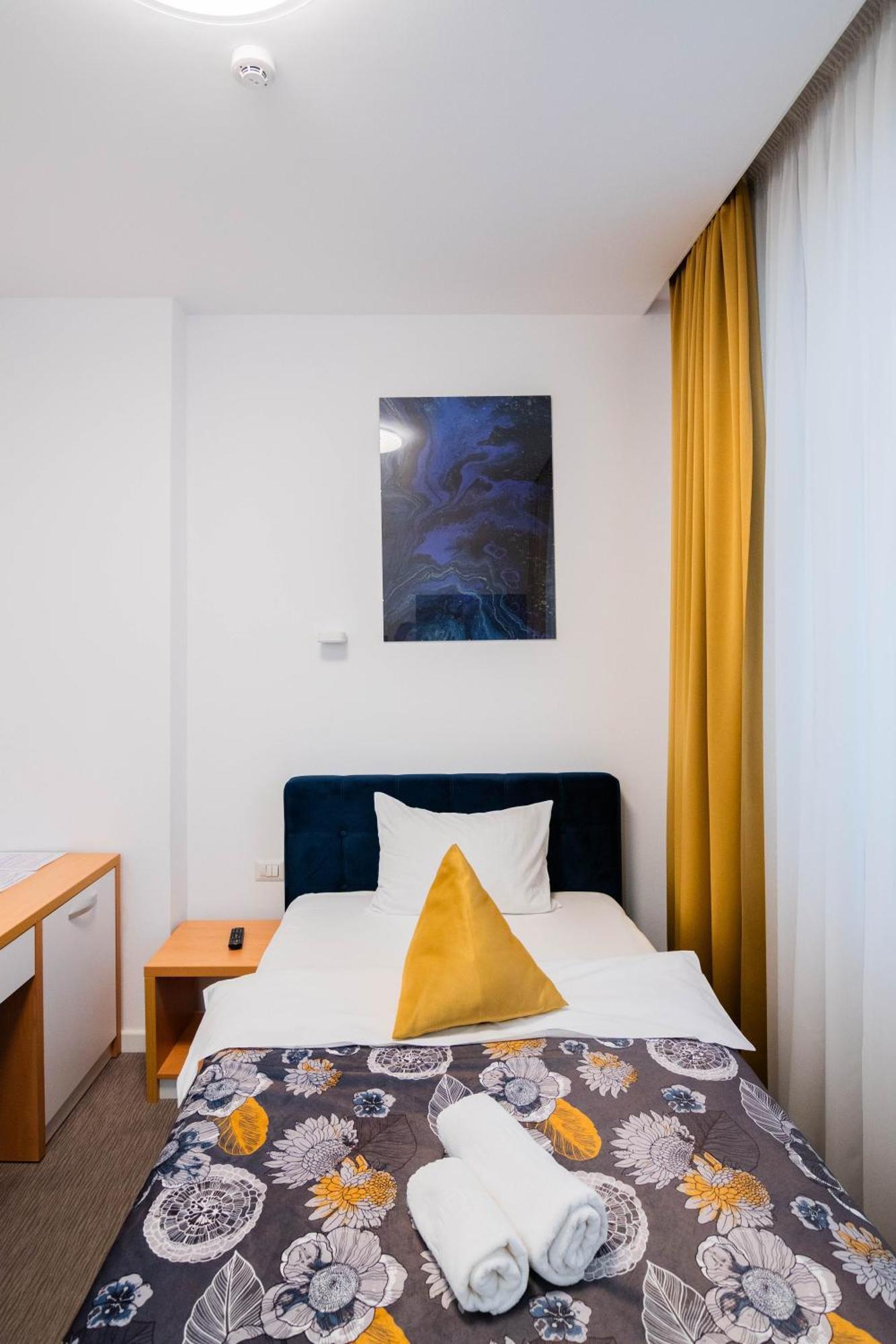 Hotel Urban Baia Mare Ngoại thất bức ảnh